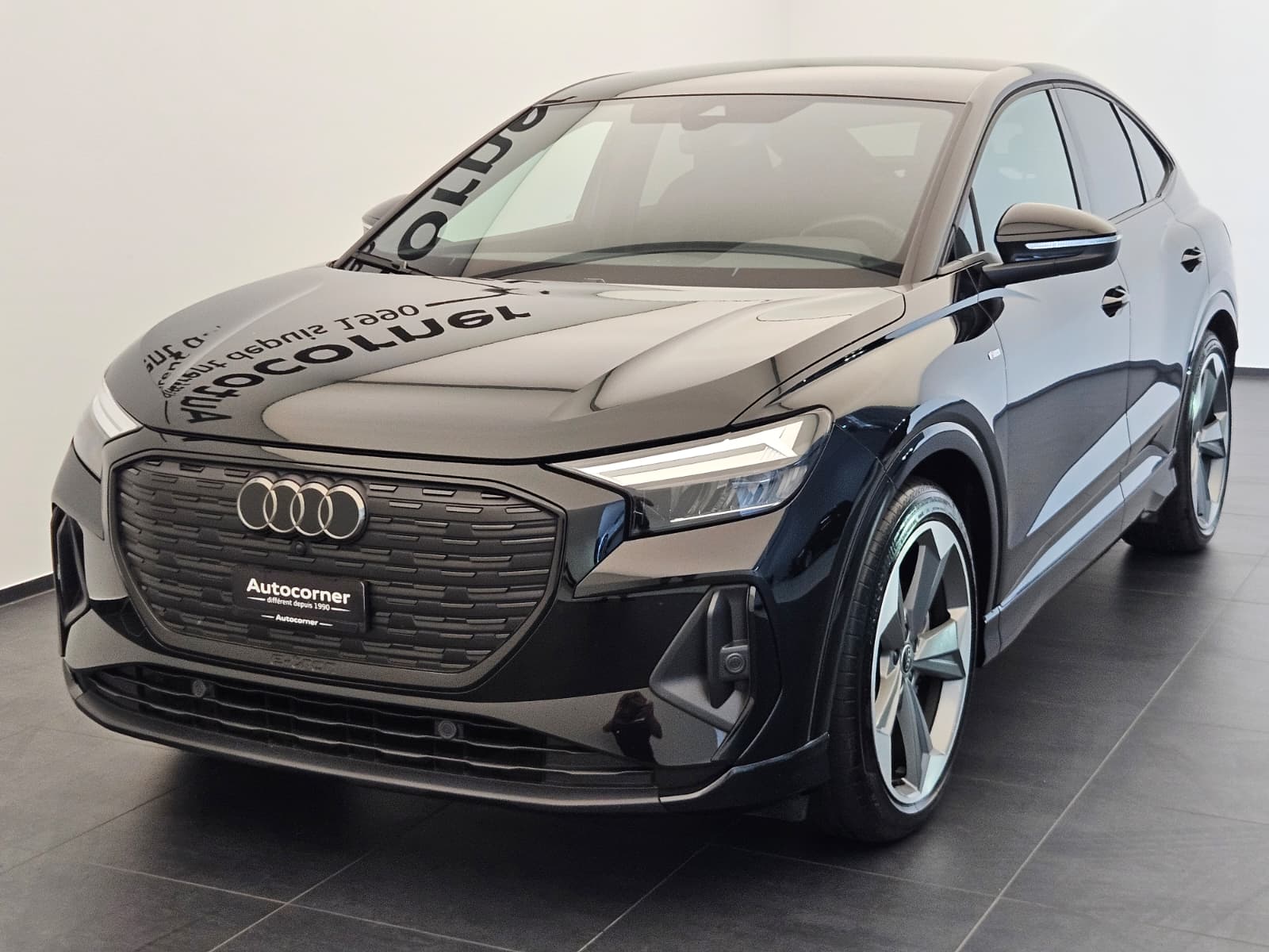 AUDI Q4 Sportback e-tron 50 quattro-image-2