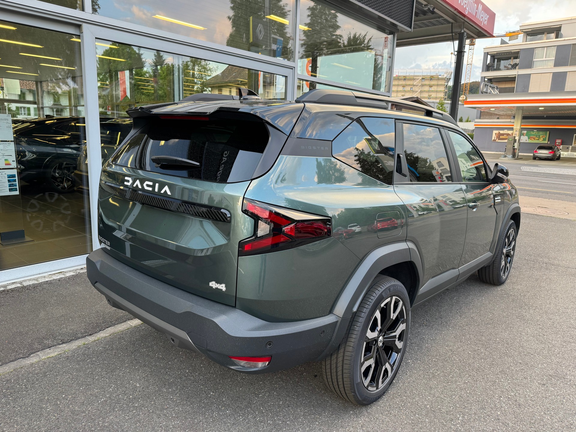 DACIA Bigster TCe Hybrid 150 48V Journey 4x4-image-5