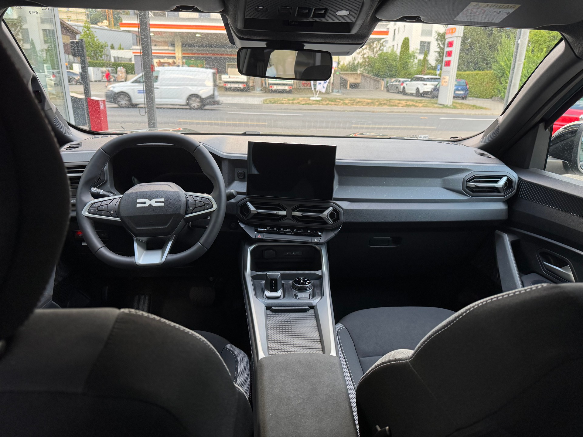 DACIA Bigster TCe Hybrid 150 48V Journey 4x4-image-11