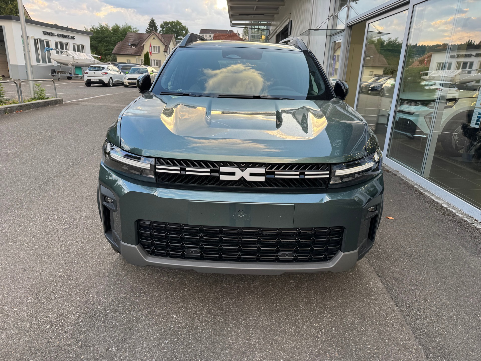 DACIA Bigster TCe Hybrid 150 48V Journey 4x4-image-2