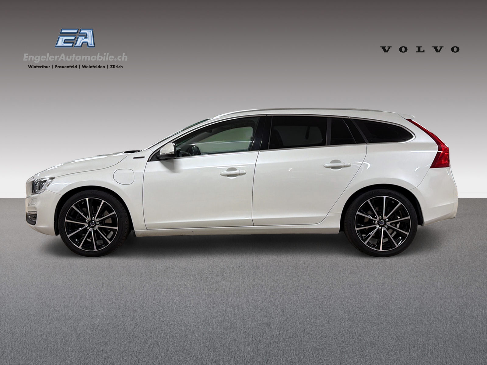 VOLVO V60 2.4 D6 TE Summum Pl.Hyb.-image-2