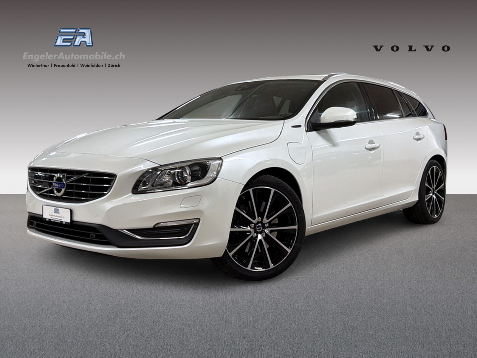 VOLVO V60 2.4 D6 TE Summum Pl.Hyb.-image-0