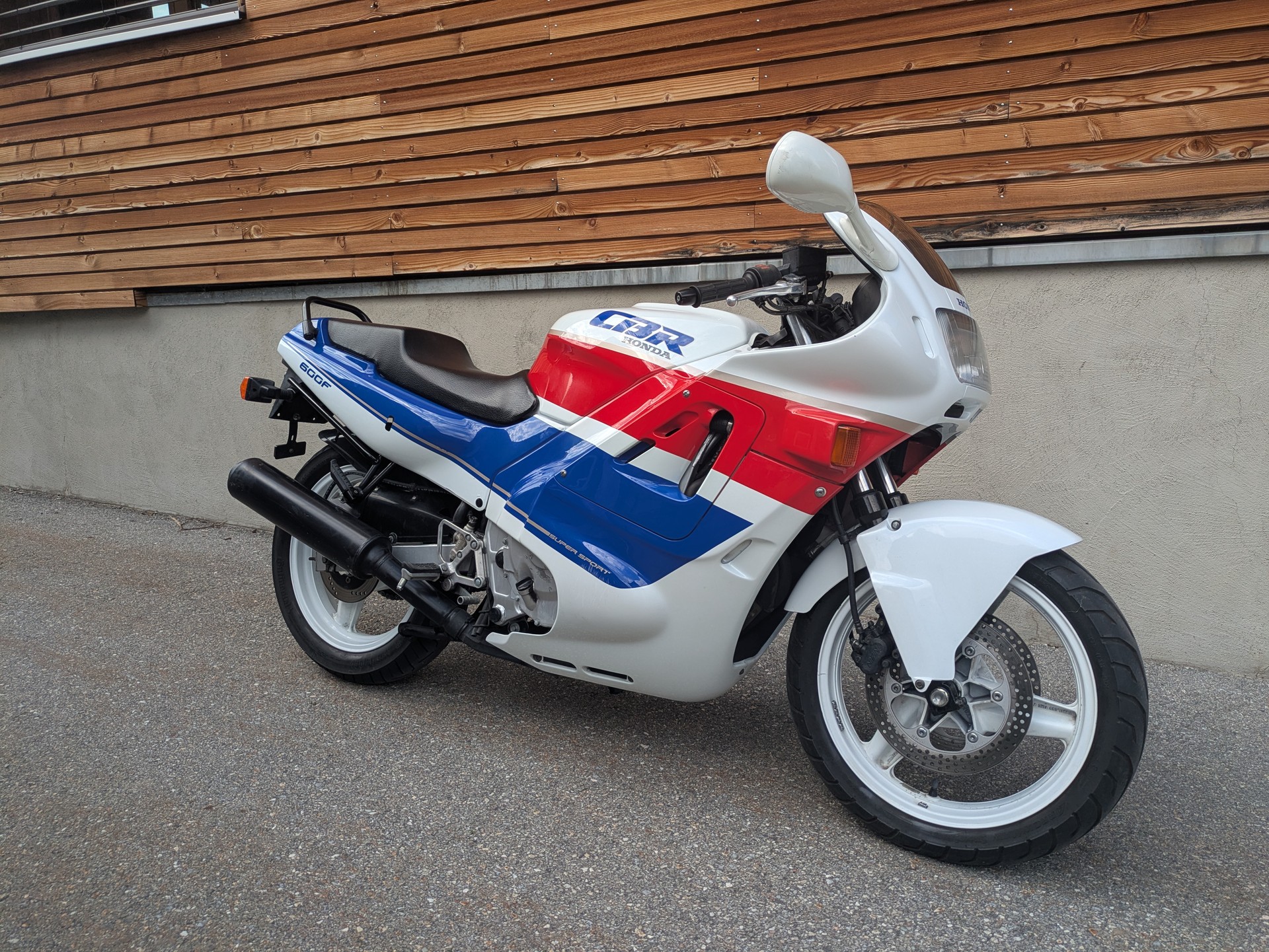 HONDA CBR 600 F K/L 89-91-showroom-element-1