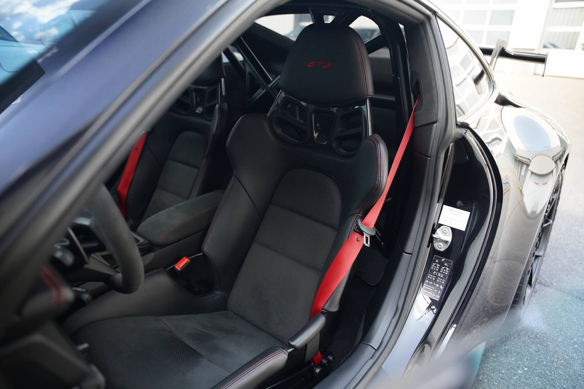PORSCHE 911 Carrera GT3 PDK-image-9
