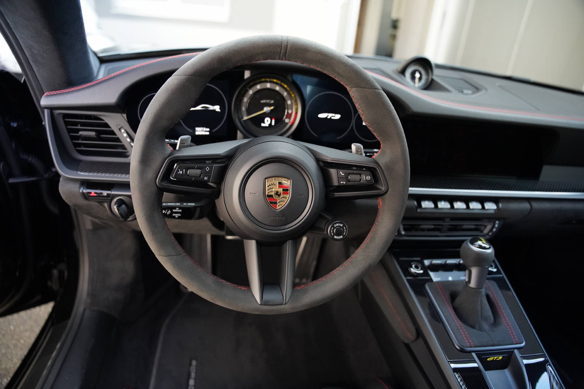 PORSCHE 911 Carrera GT3 PDK-image-10