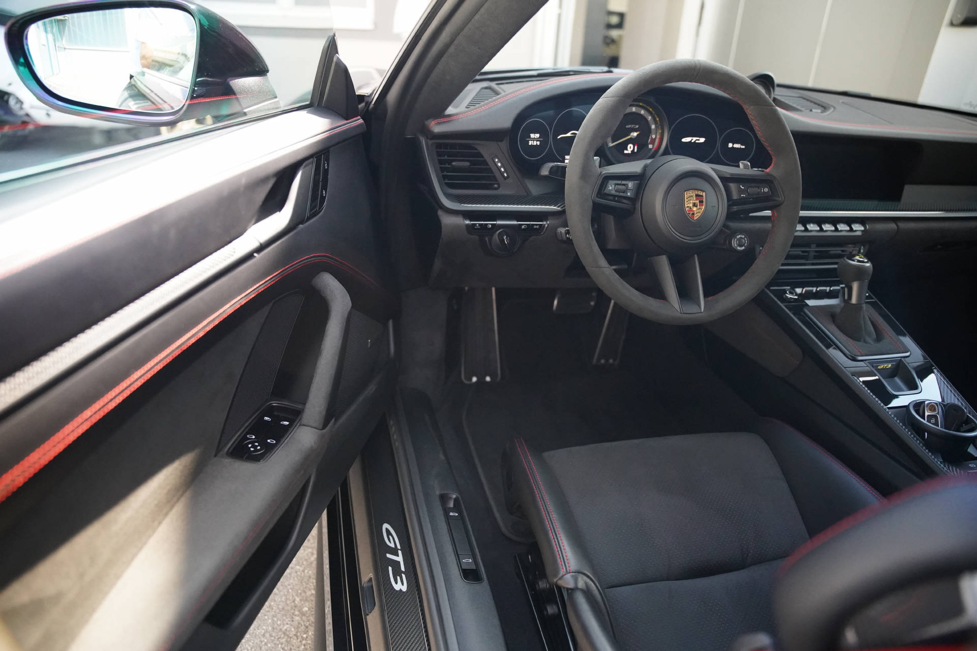 PORSCHE 911 Carrera GT3 PDK-image-8