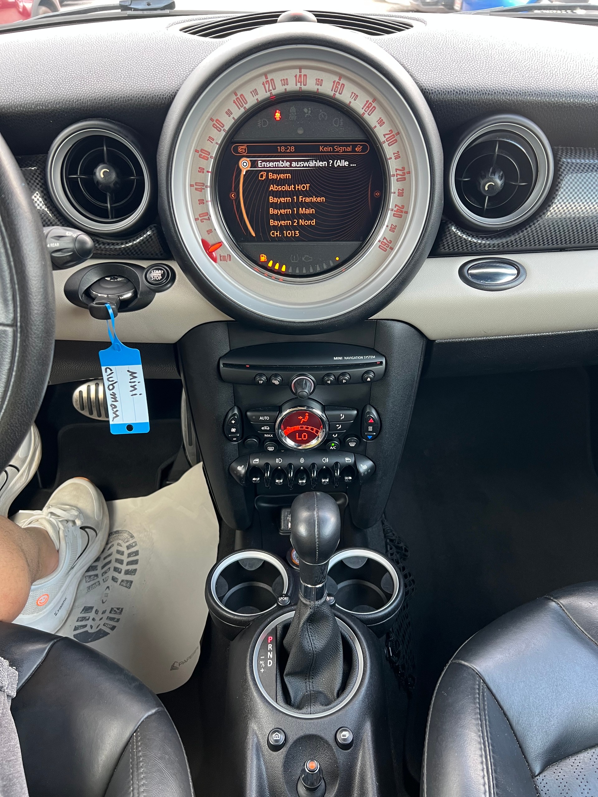 MINI Clubman Cooper SD Steptronic-image-12