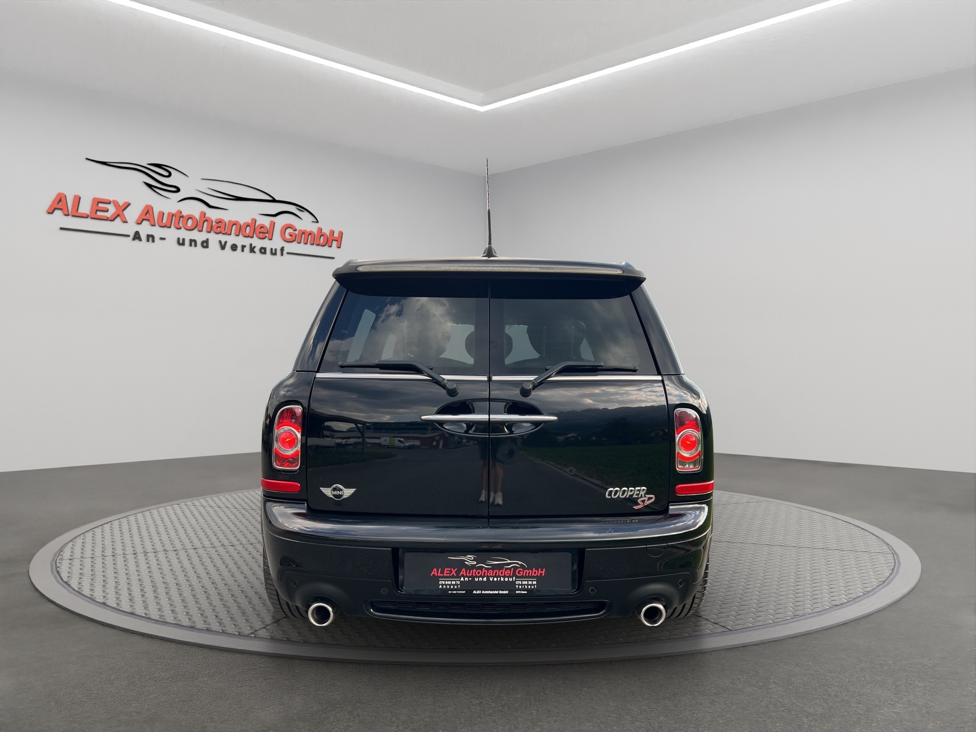 MINI Clubman Cooper SD Steptronic-image-4