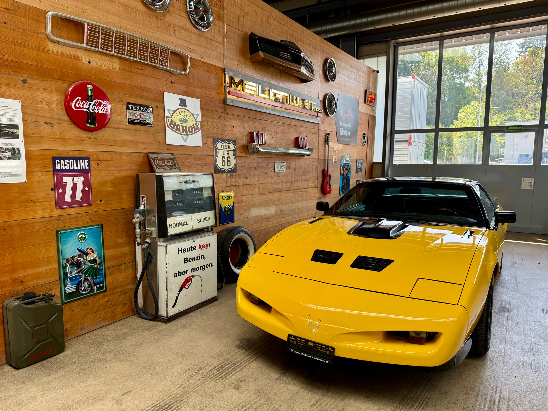 PONTIAC Firebird 5.0 V8 Trans Am-image-2