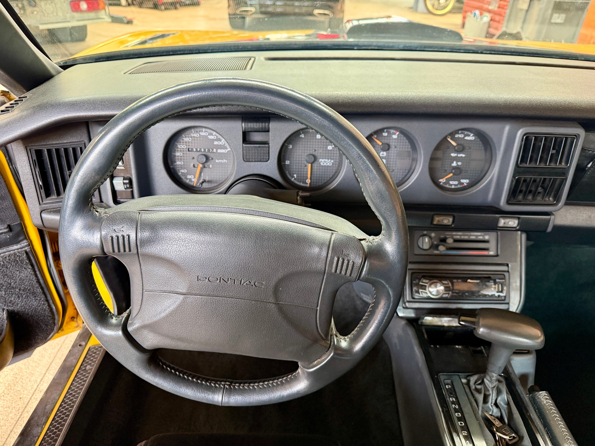 PONTIAC Firebird 5.0 V8 Trans Am-image-6