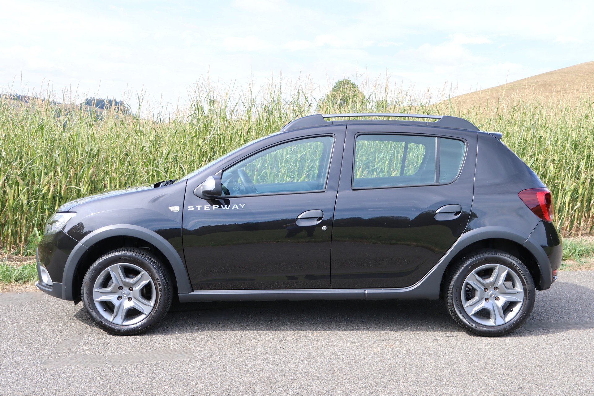 DACIA Sandero Tce 90 Stepway Automatic-showroom-element-1