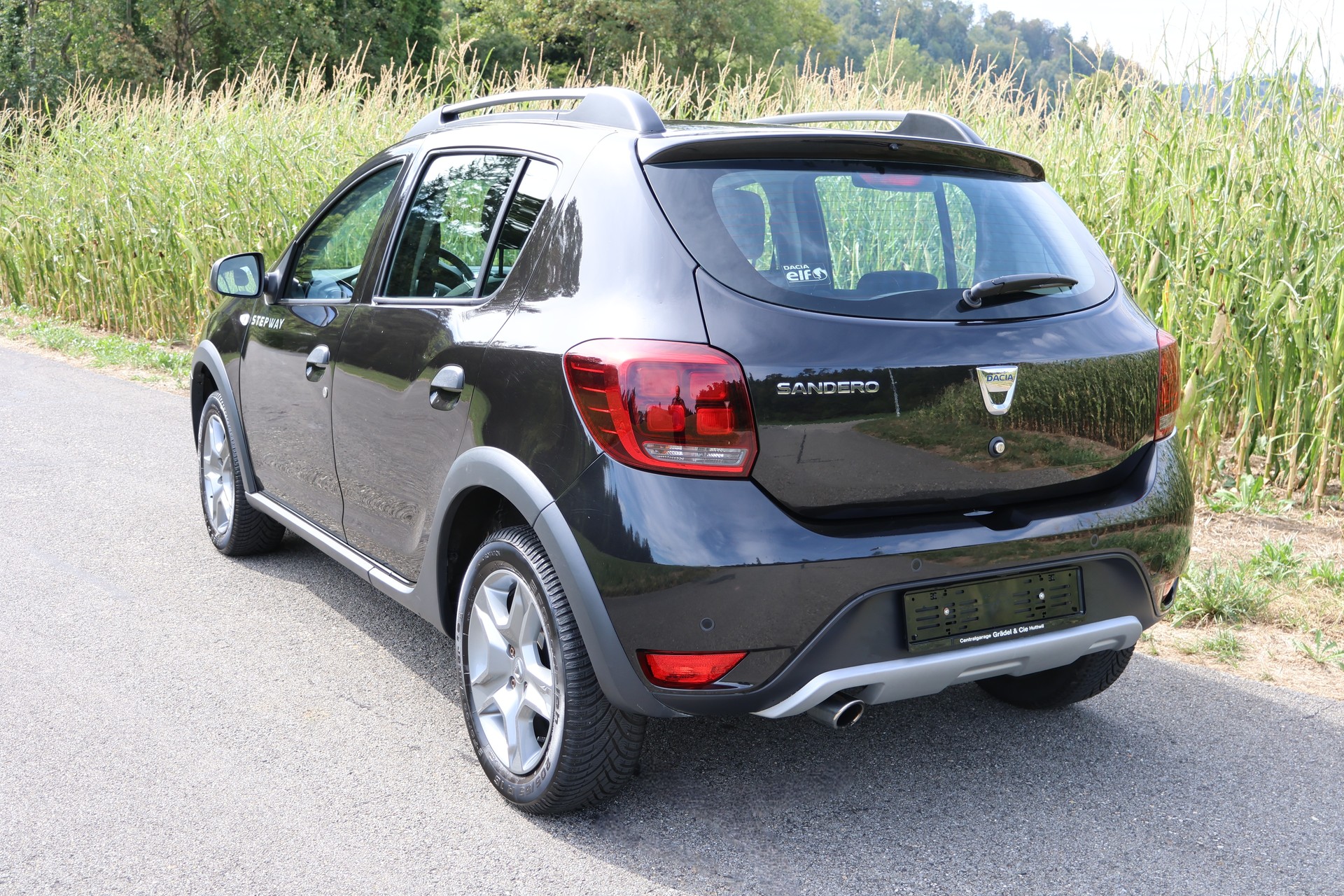 DACIA Sandero Tce 90 Stepway Automatic-showroom-element-2