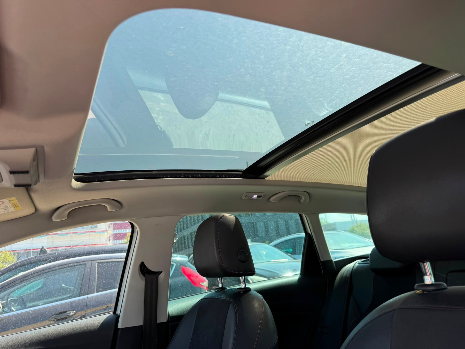 SEAT Leon ST 1.8 TSI FR Line DSG-image-8