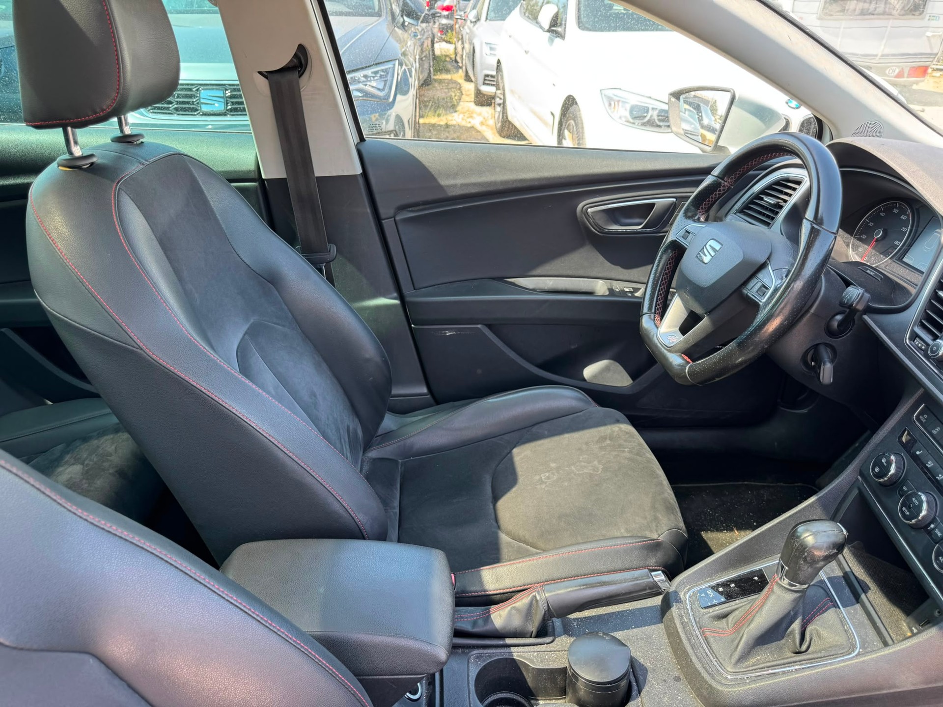 SEAT Leon ST 1.8 TSI FR Line DSG-image-4