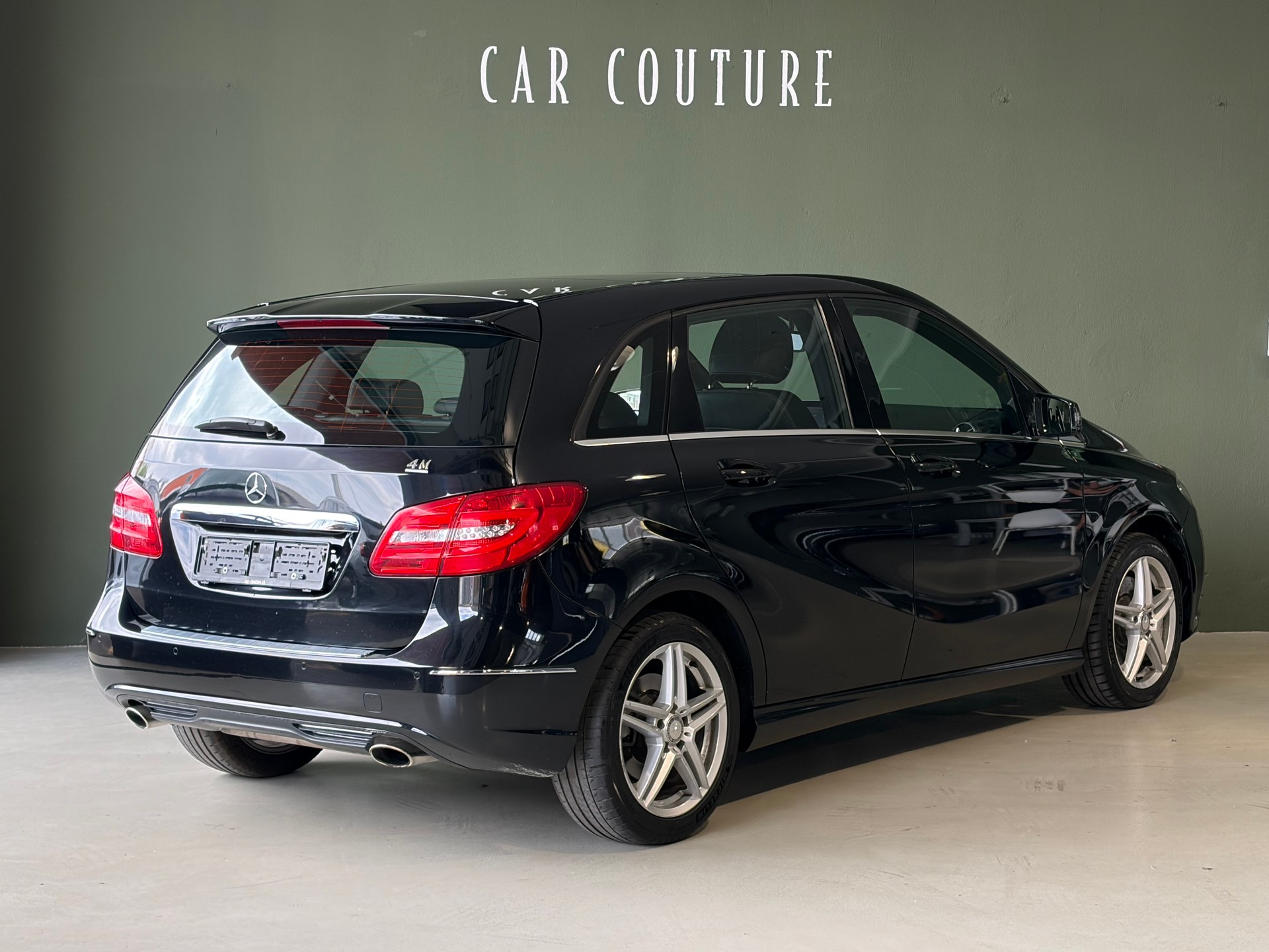 MERCEDES-BENZ B 220 4Matic 7G-DCT *Anhängerkupplung*Ab MFK*-image-5