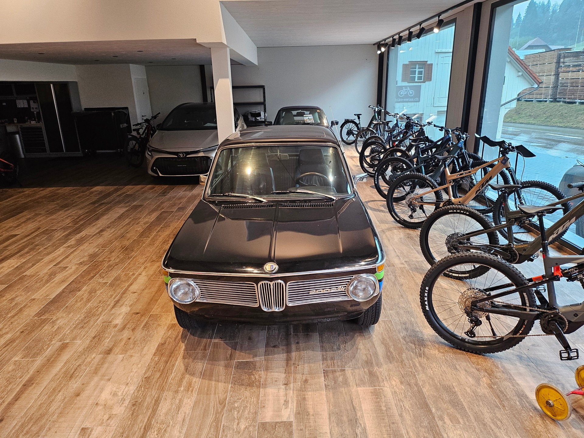 BMW 2.0 TII 🔥🔥🔥-image-23