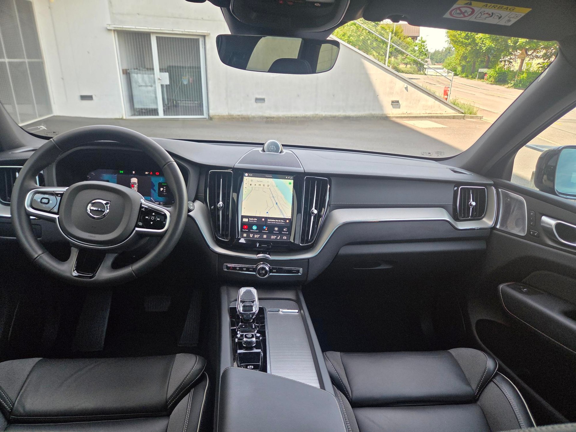 VOLVO 2.0 T8 TE XCENTRIC eAWD Polestar-image-4