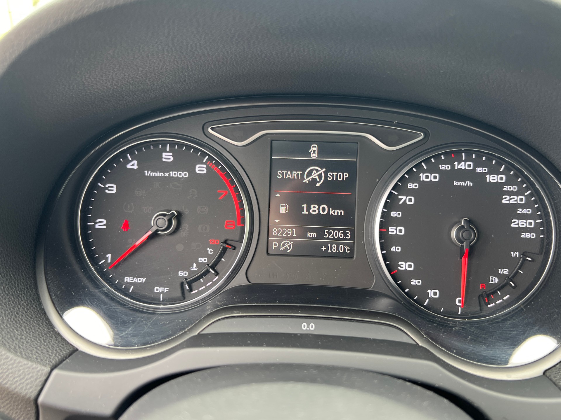 AUDI A3 Sportback 1.4 TFSI Ambition S-tronic-image-13