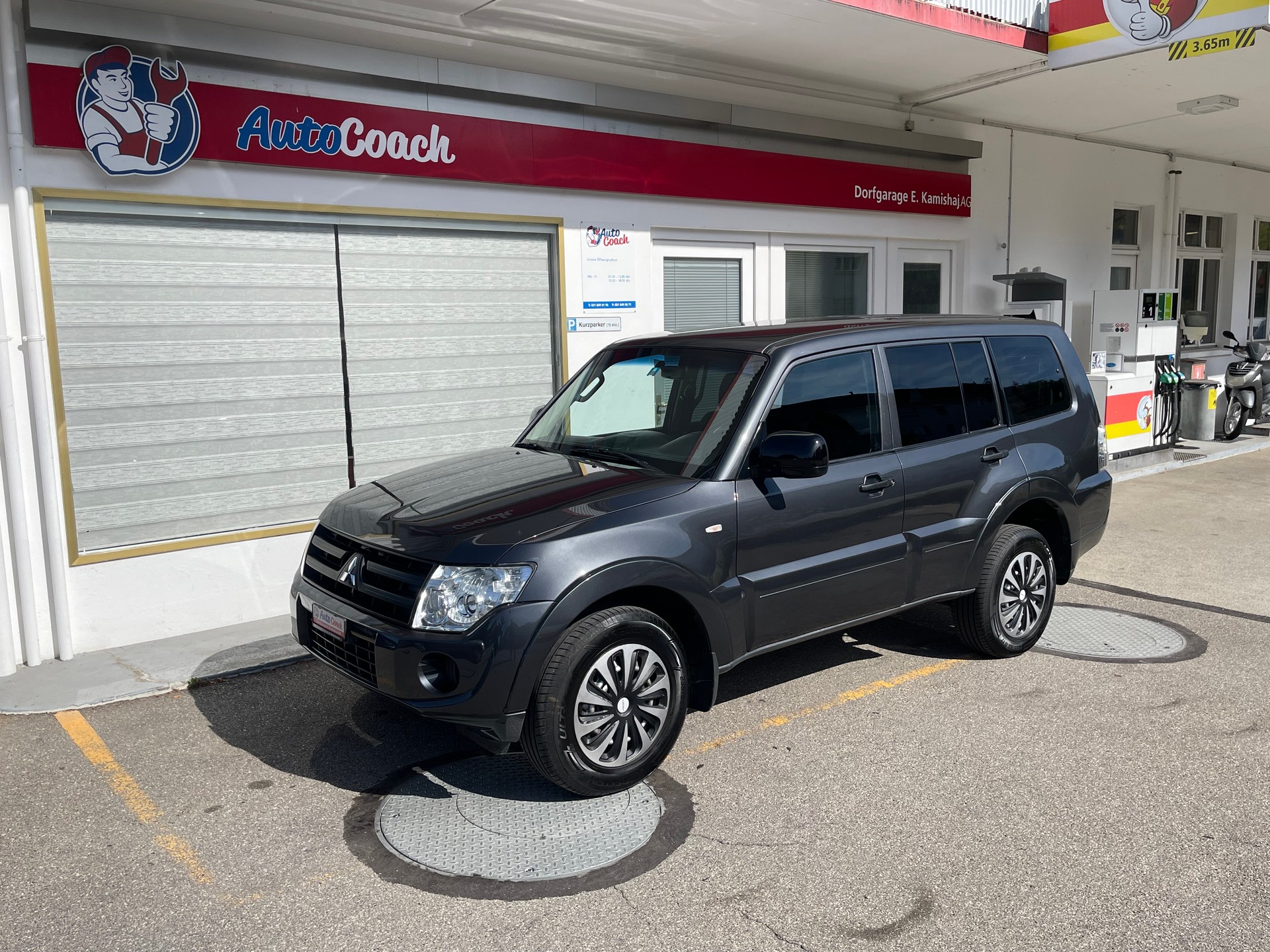 MITSUBISHI Pajero 3.2 DI-D Profi-image-8