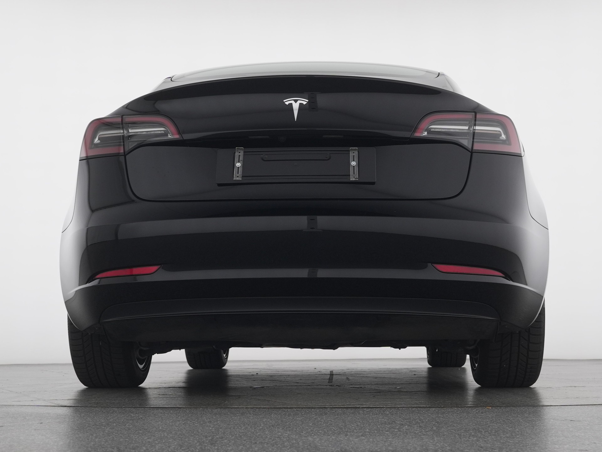 TESLA Model 3 RWD-image-3