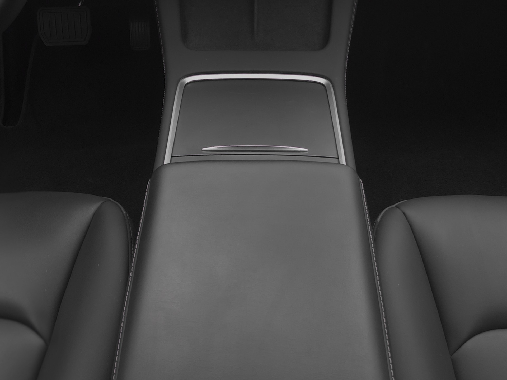 TESLA Model 3 RWD-image-9