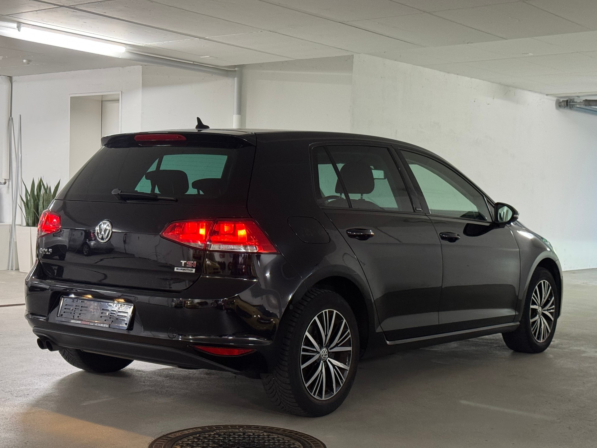 VW Golf 1.4 TSI Allstar-image-6
