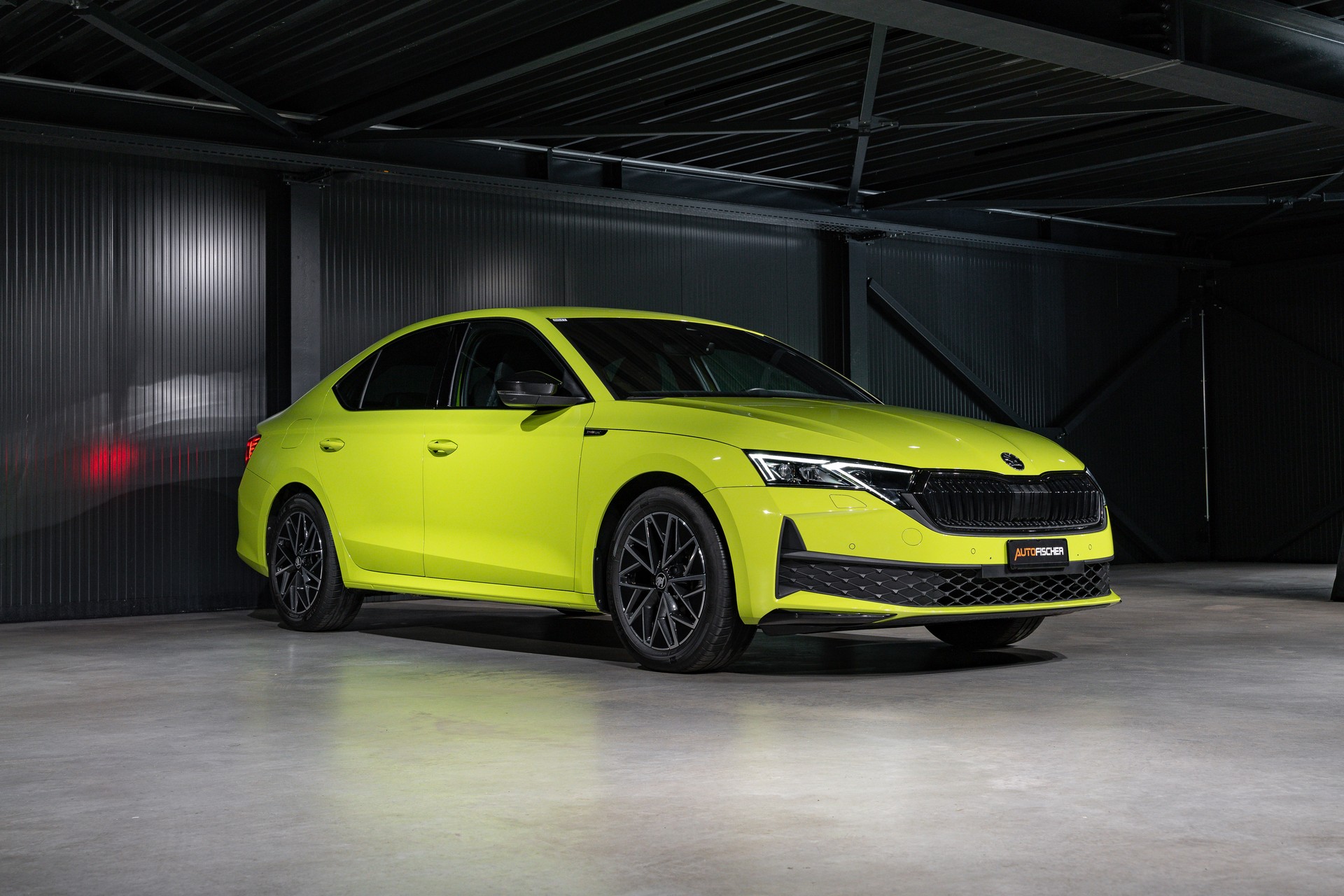 SKODA Octavia Combi 2.0 TSI DSG Sport Line 4x4-image-5