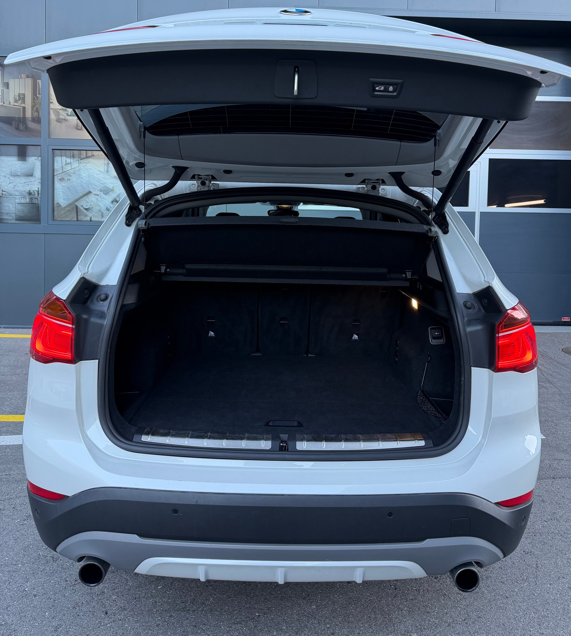 BMW X1 xDrive 20d M Sport Steptronic-image-7