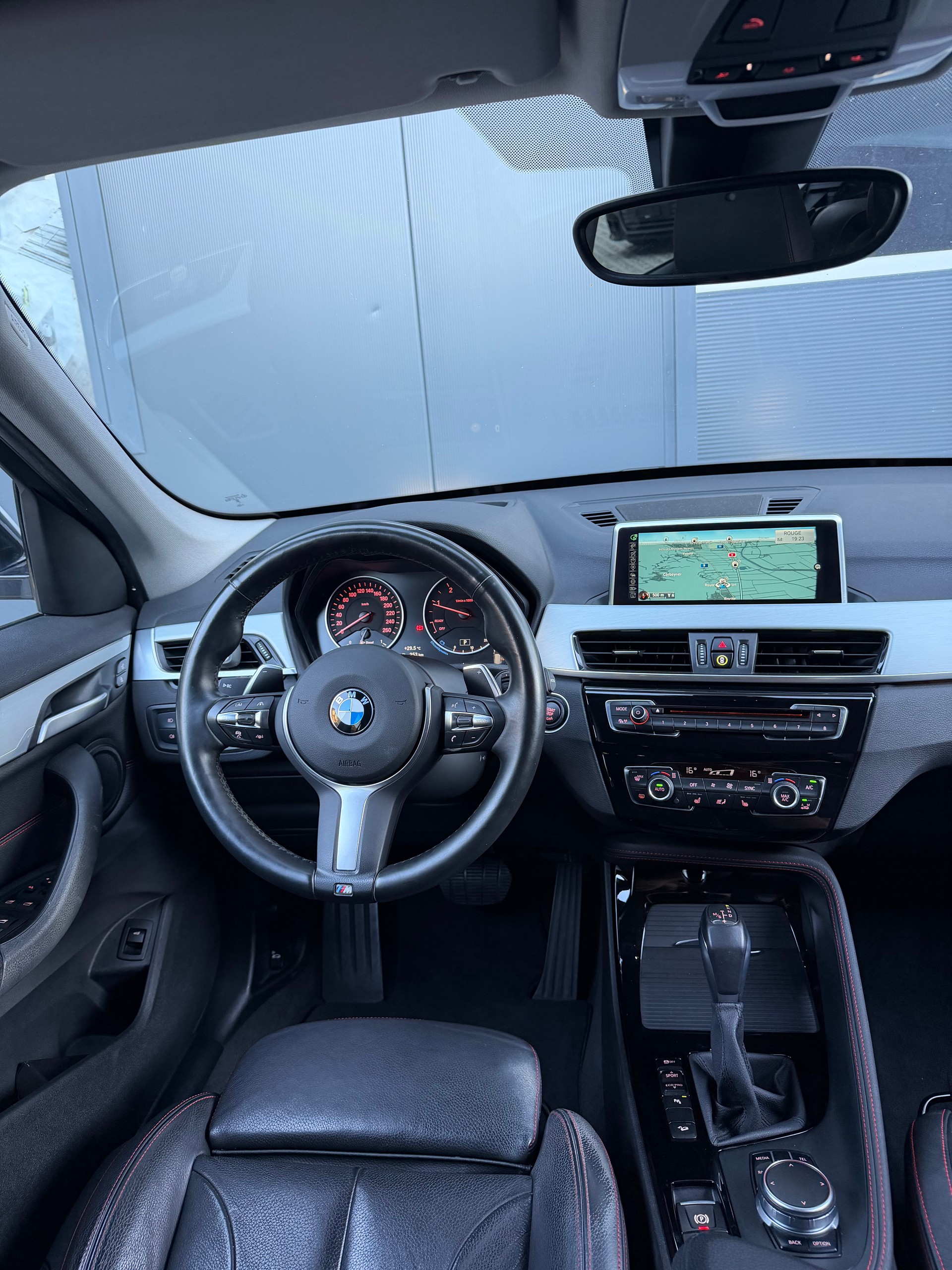 BMW X1 xDrive 20d M Sport Steptronic-image-9