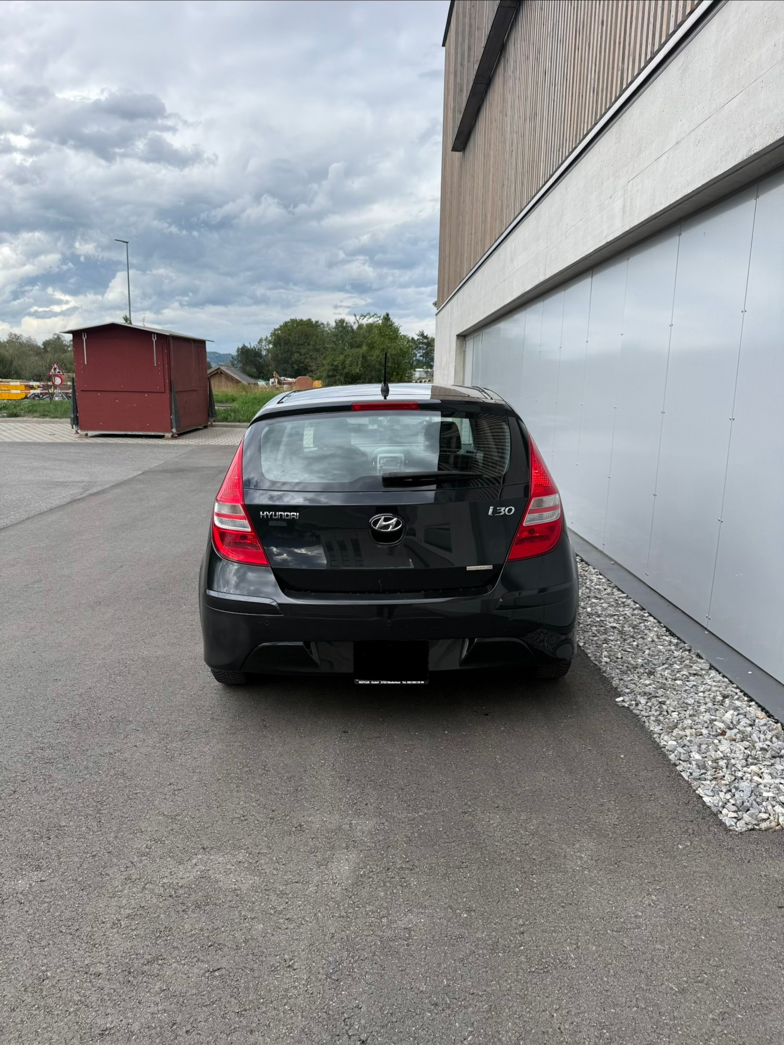 HYUNDAI i30 1.6 Swiss Plus Edition-image-4