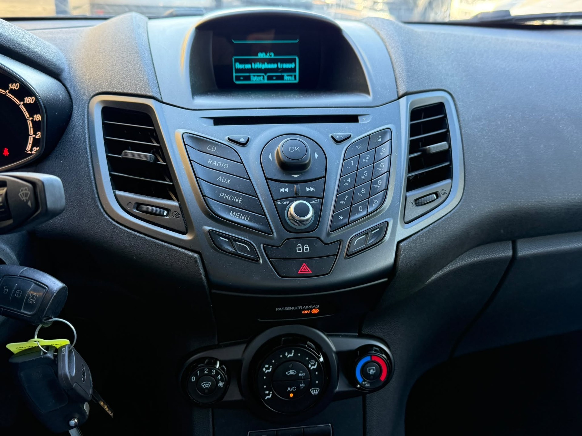 FORD Fiesta 1.0 SCTi Titanium-image-11