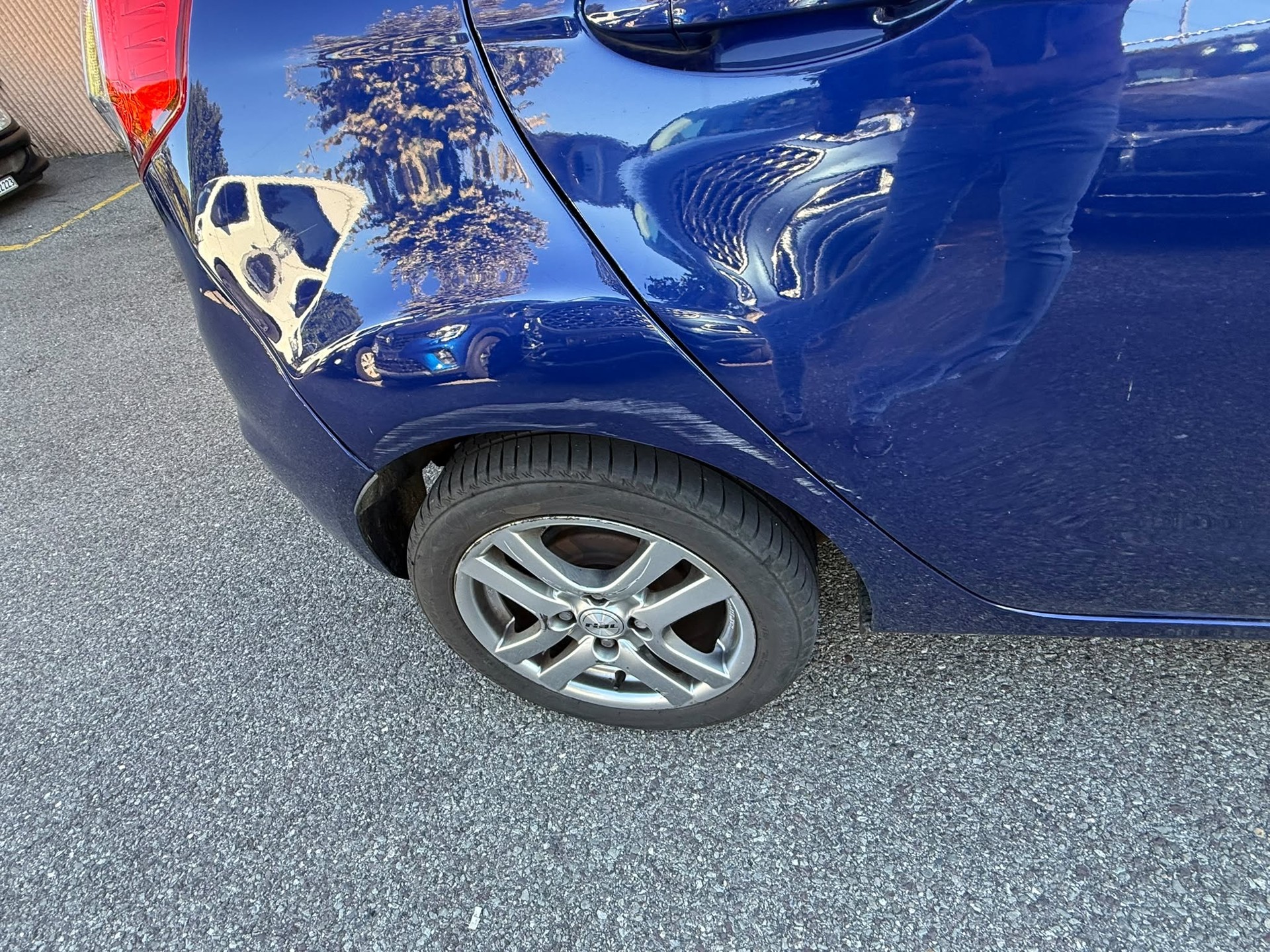 FORD Fiesta 1.0 SCTi Titanium-image-5