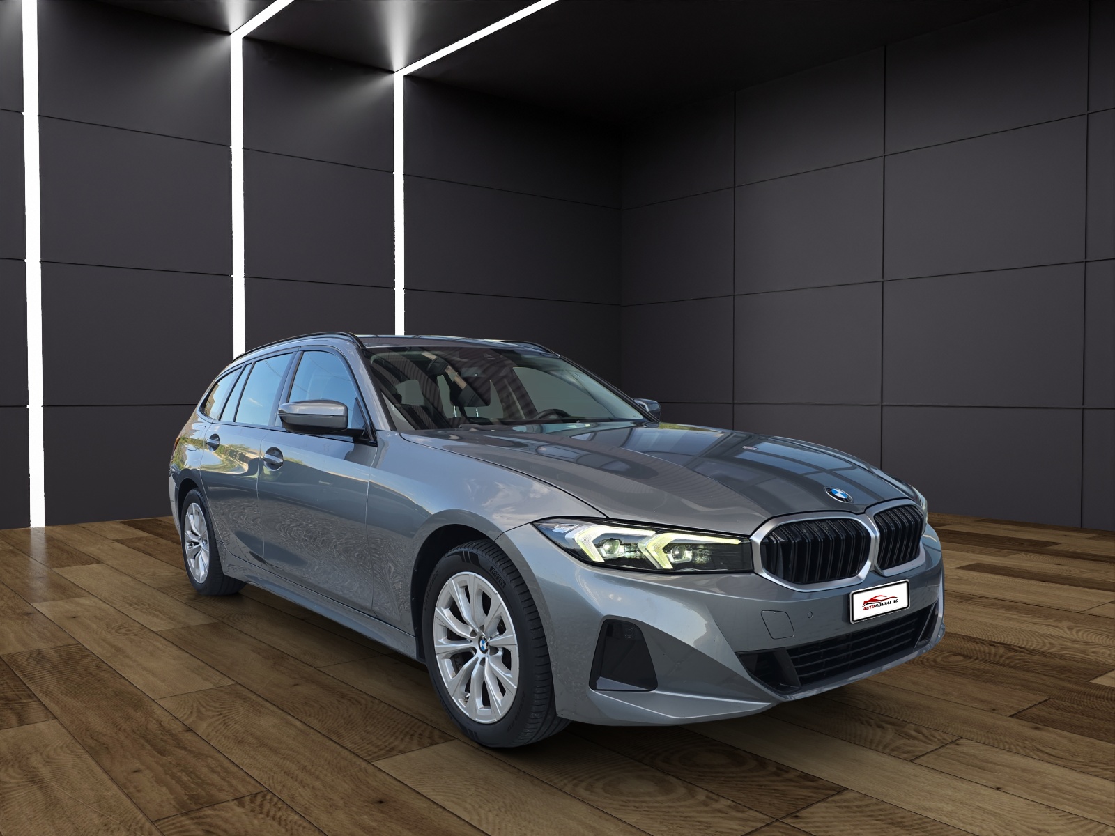 BMW 320 d xDrive 48V Touring Steptronic-showroom-element-1
