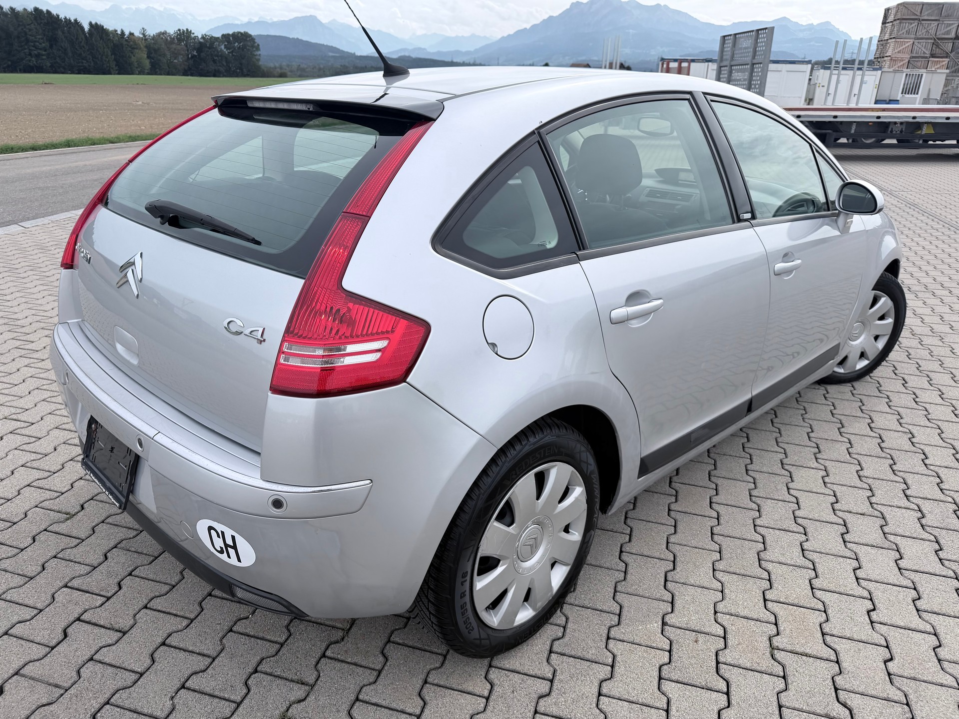 CITROEN C4 Berline 2.0 16V HDi Exclusive Automat-image-3