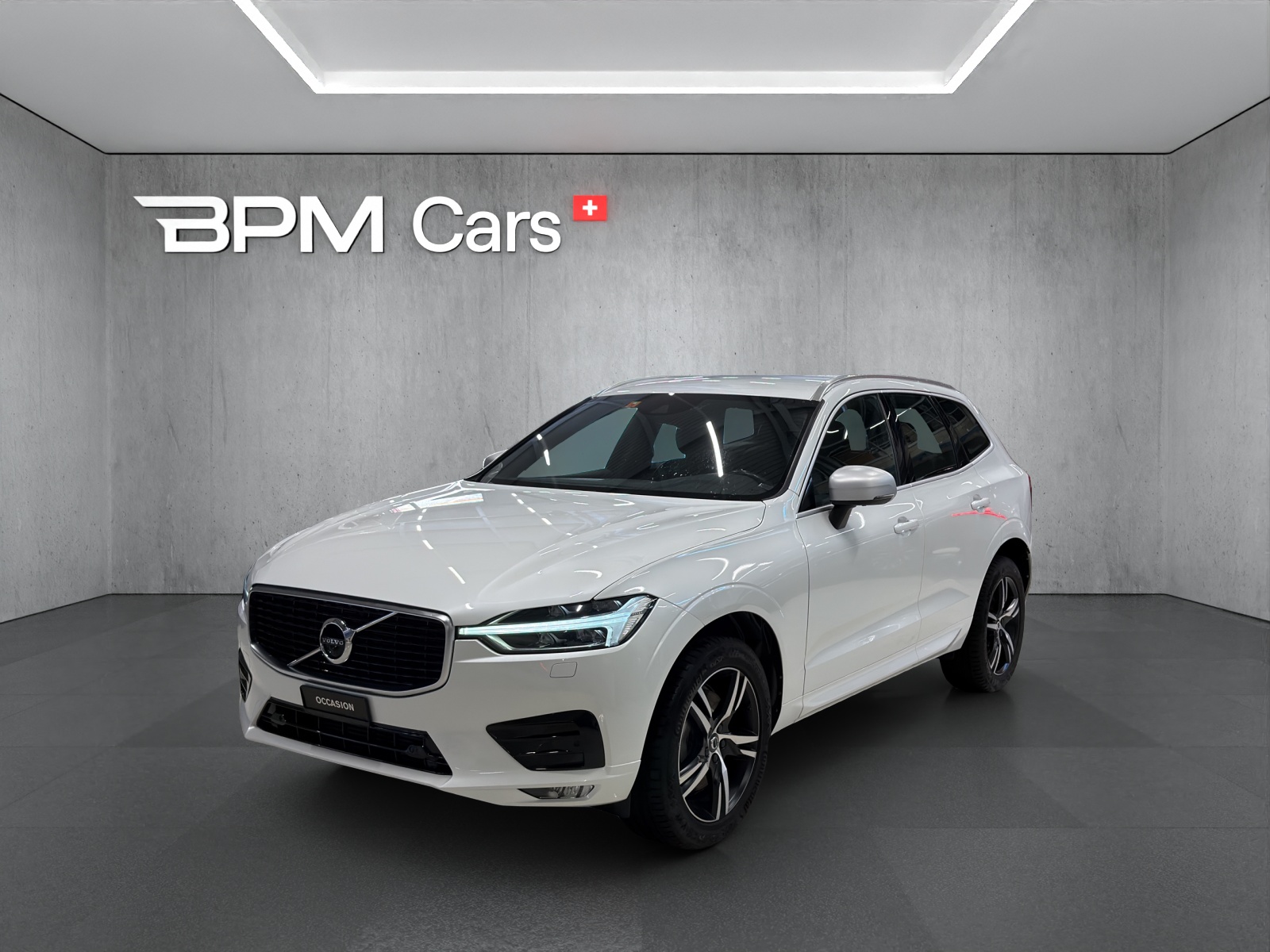 VOLVO XC60 T6 AWD R-Design Geartronic-image-0