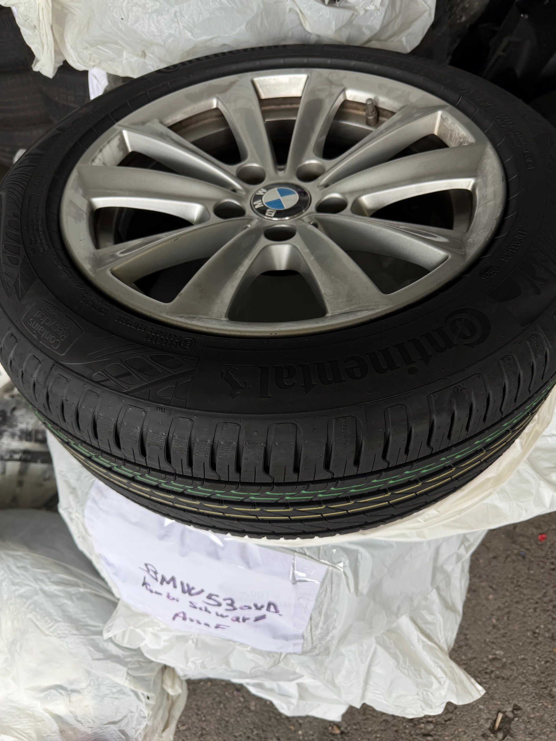 BMW 530d Touring xDrive Luxury Line Steptronic-image-6
