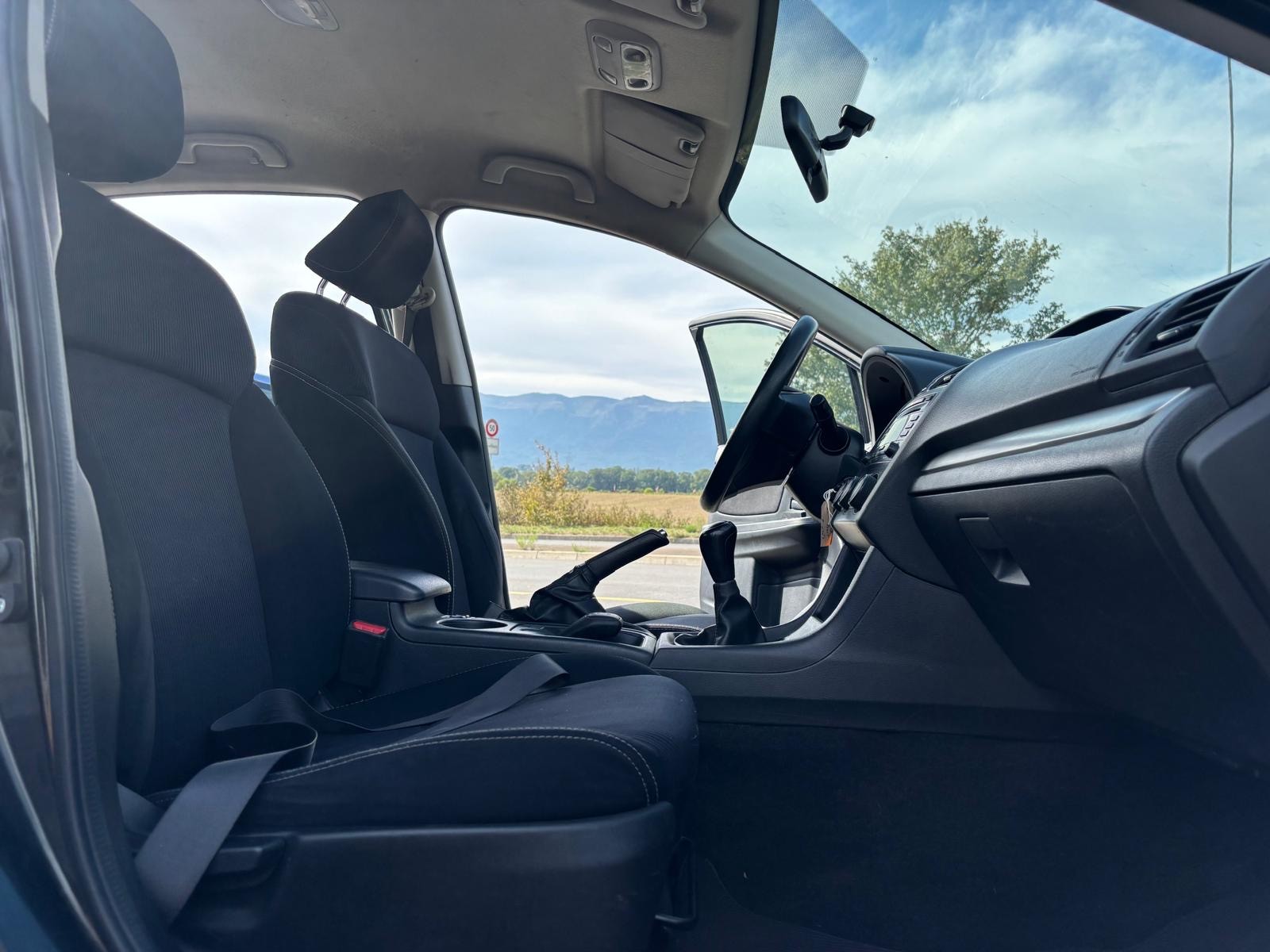 SUBARU XV 1.6 Swiss Two-image-11