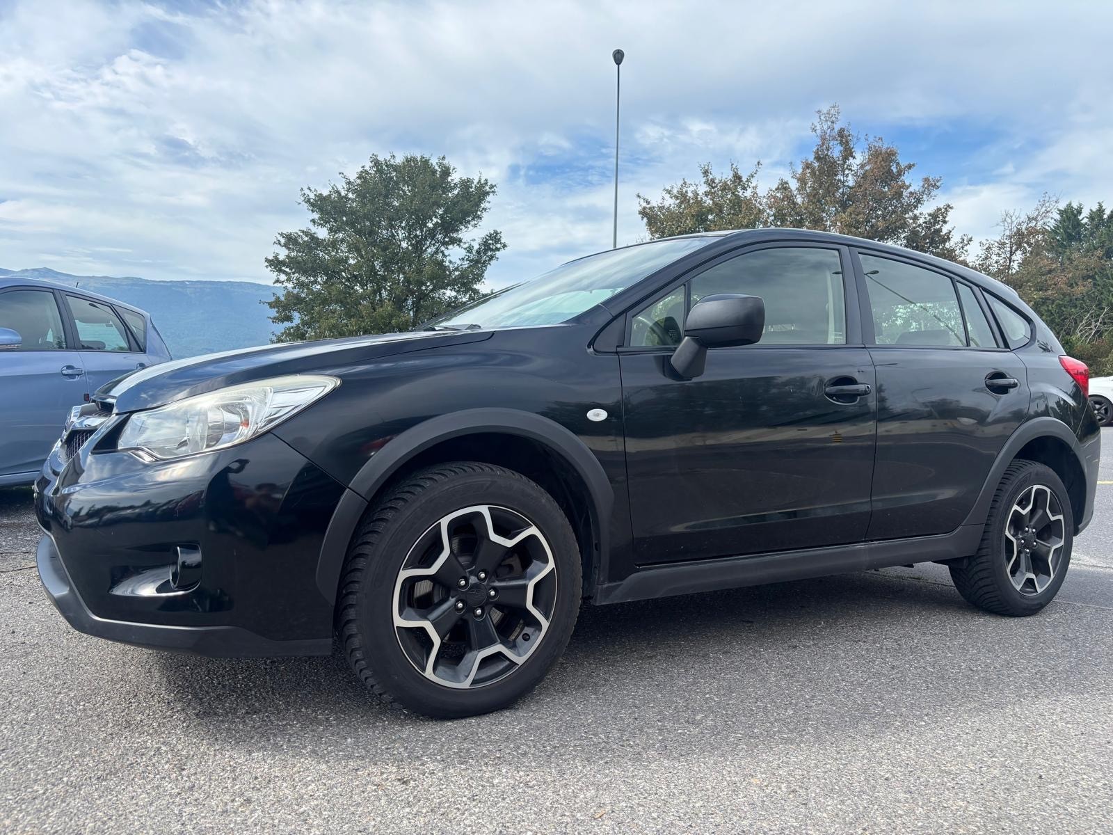 SUBARU XV 1.6 Swiss Two-image-1