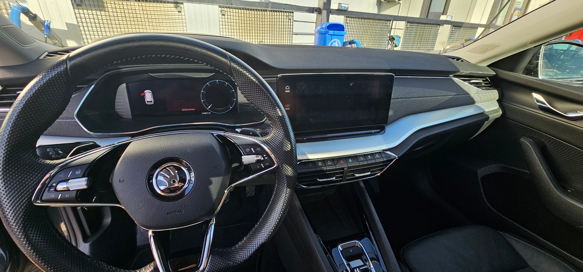 SKODA 2.0 TDI 150 Style DSG-image-4