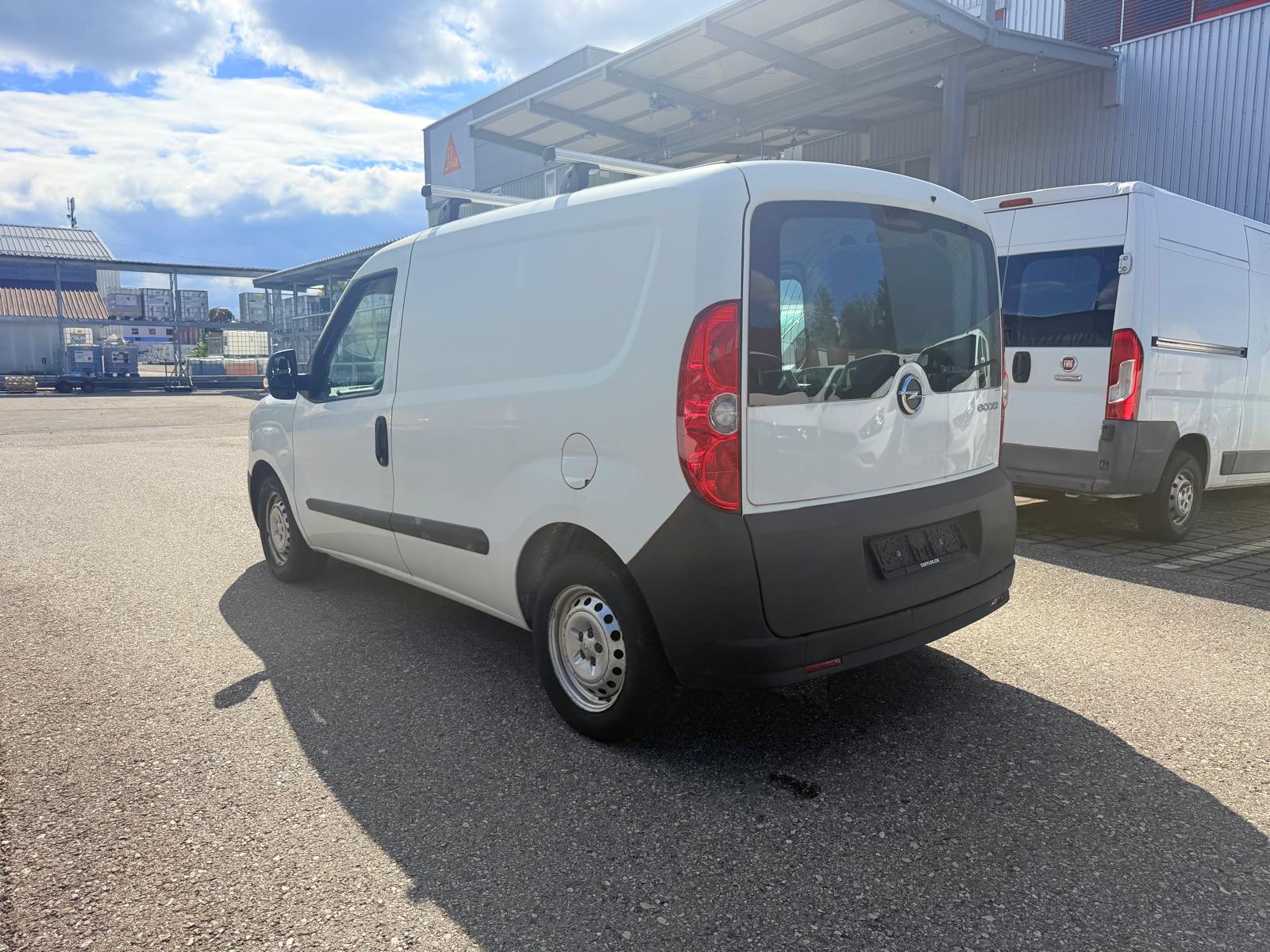 OPEL Combo 1.3 CDTI 2.4 L1H1-image-5