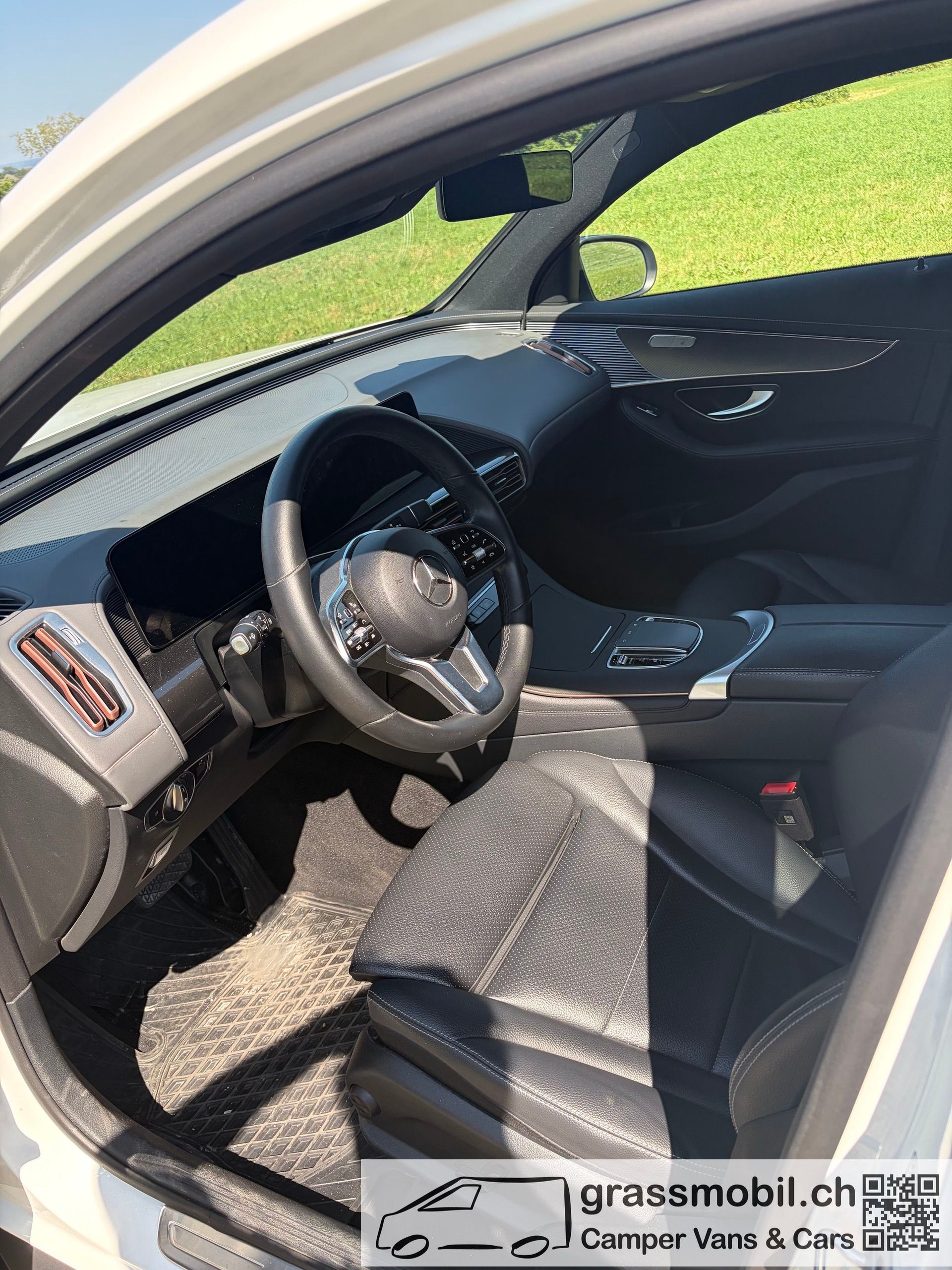 MERCEDES-BENZ EQC 400 4Matic EQ Star-image-6