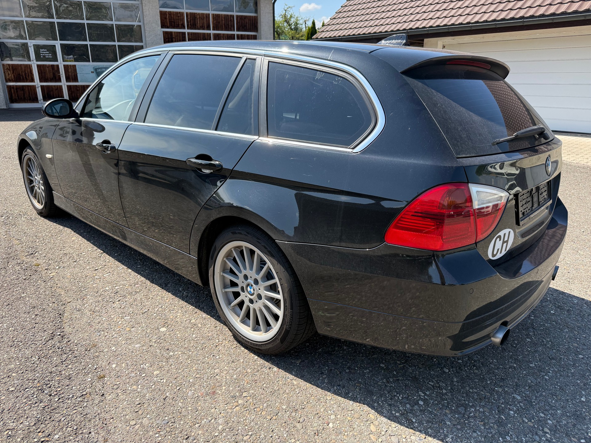 BMW 335xi Touring Steptronic-image-6