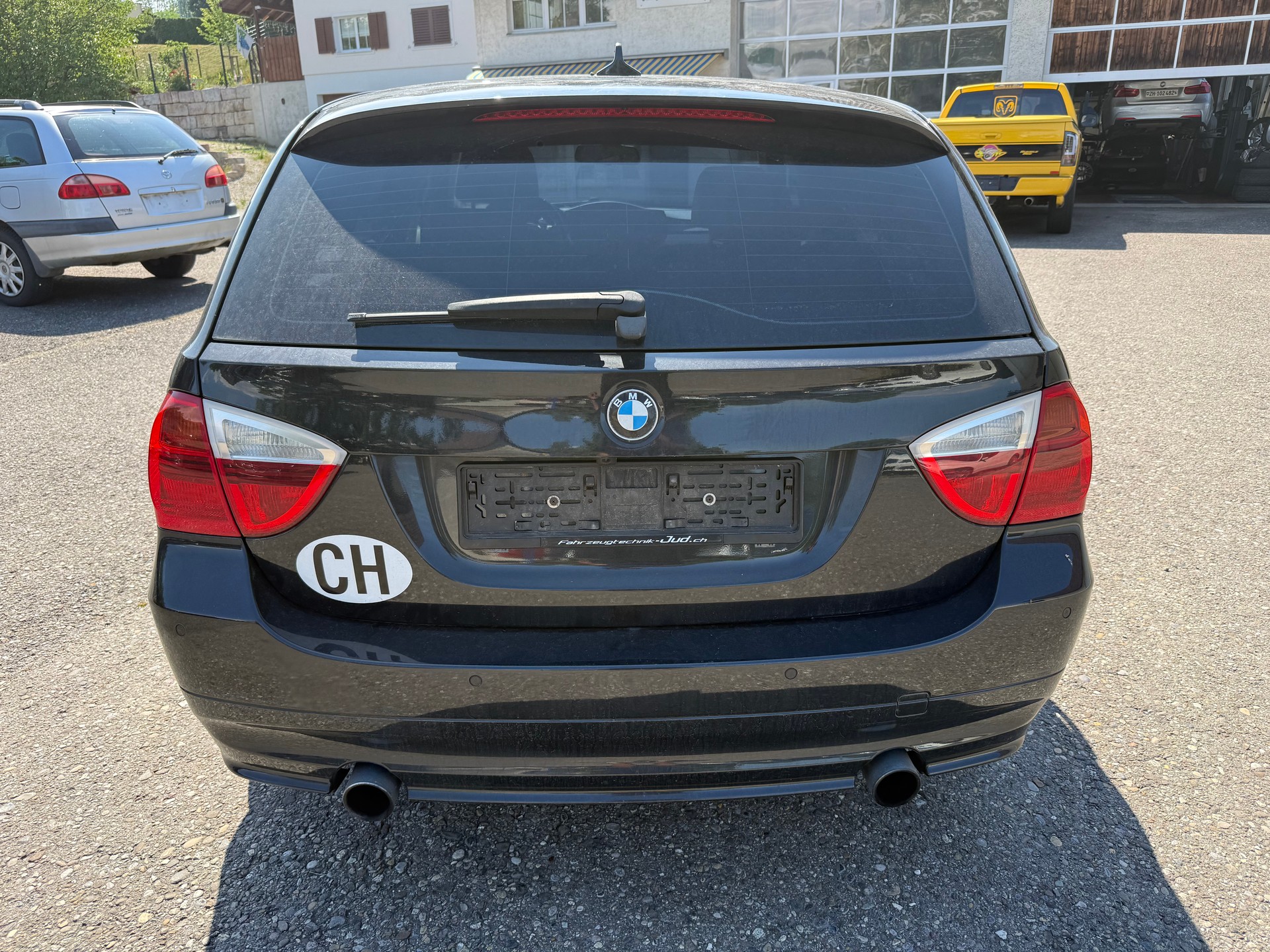 BMW 335xi Touring Steptronic-image-5