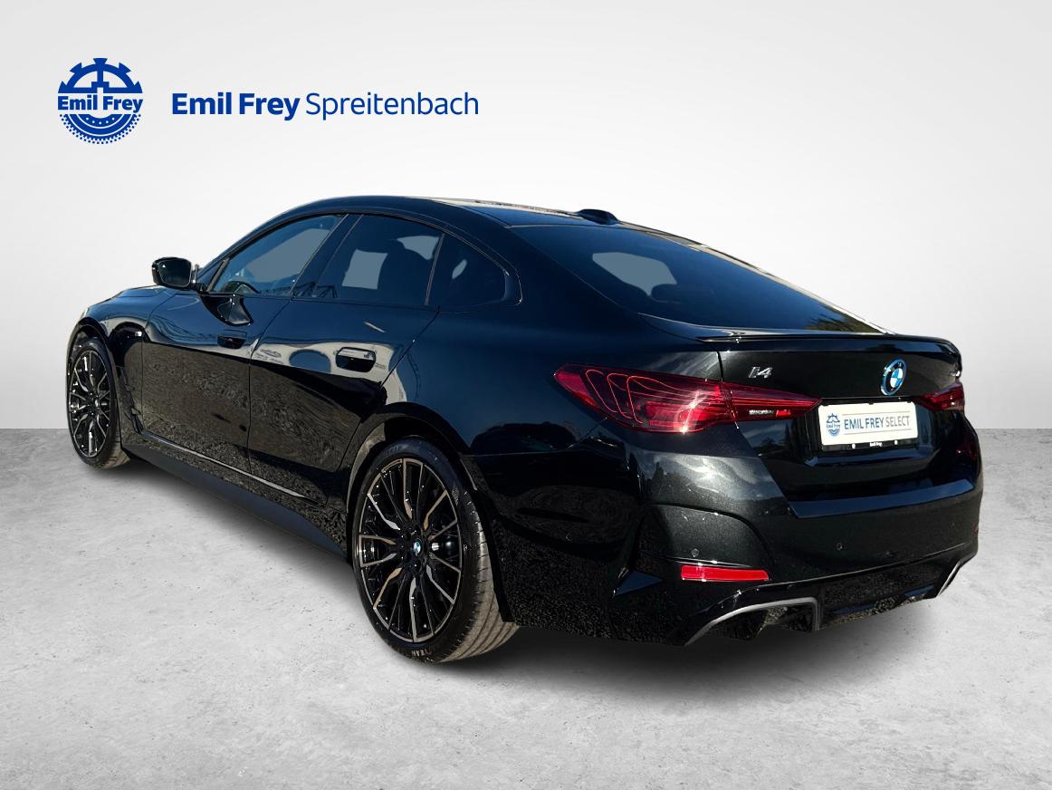 BMW i4 xDrive40-image-3