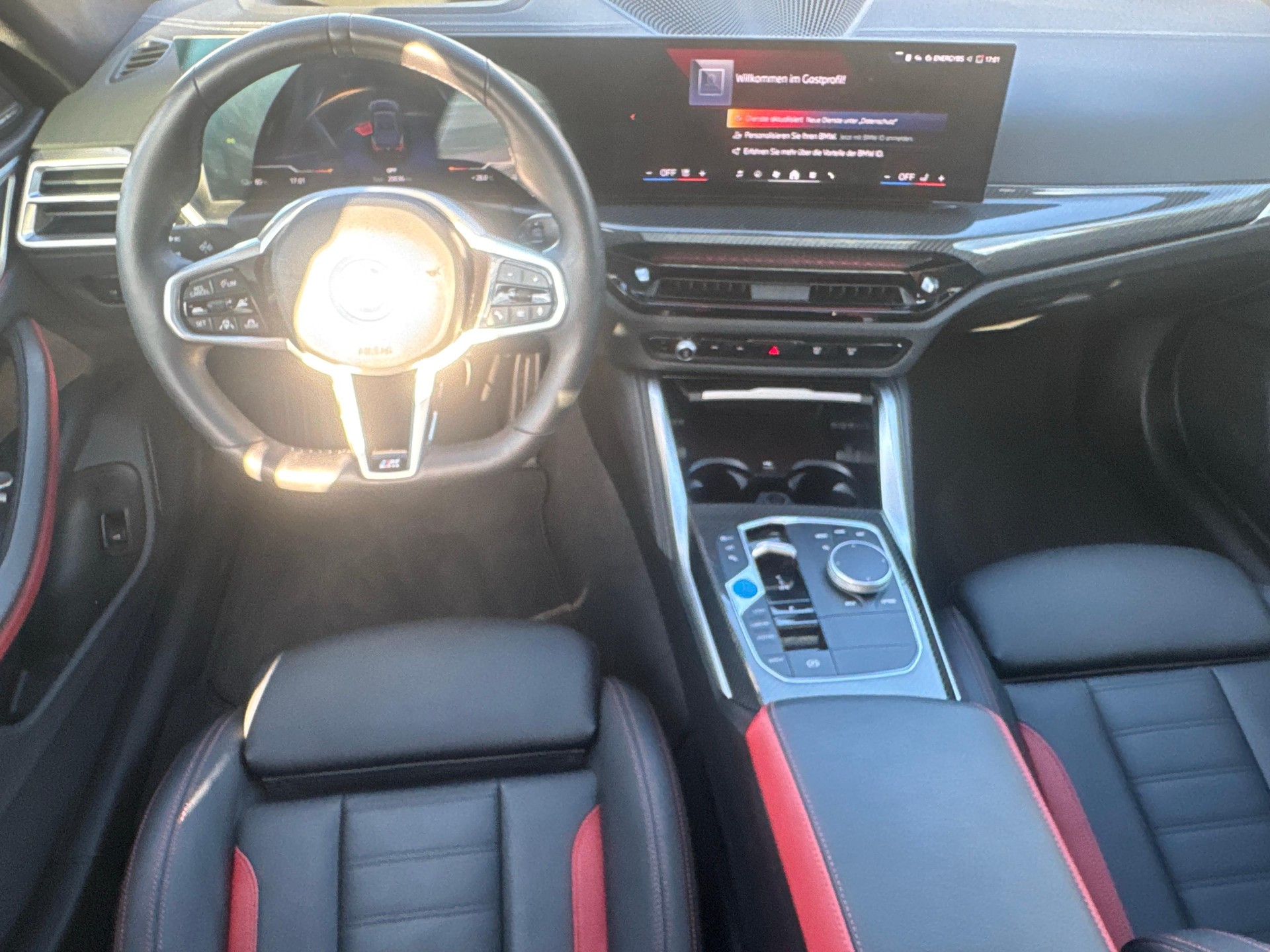 BMW i4 xDrive40-image-9