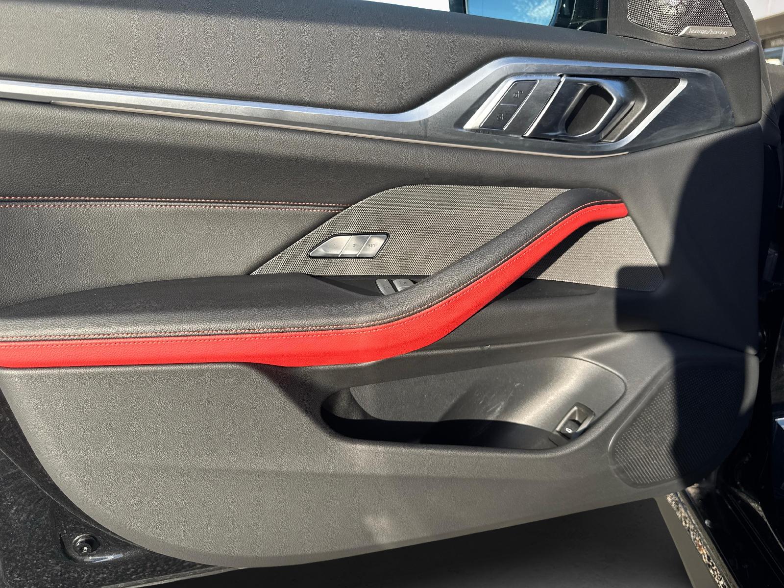BMW i4 xDrive40-image-17