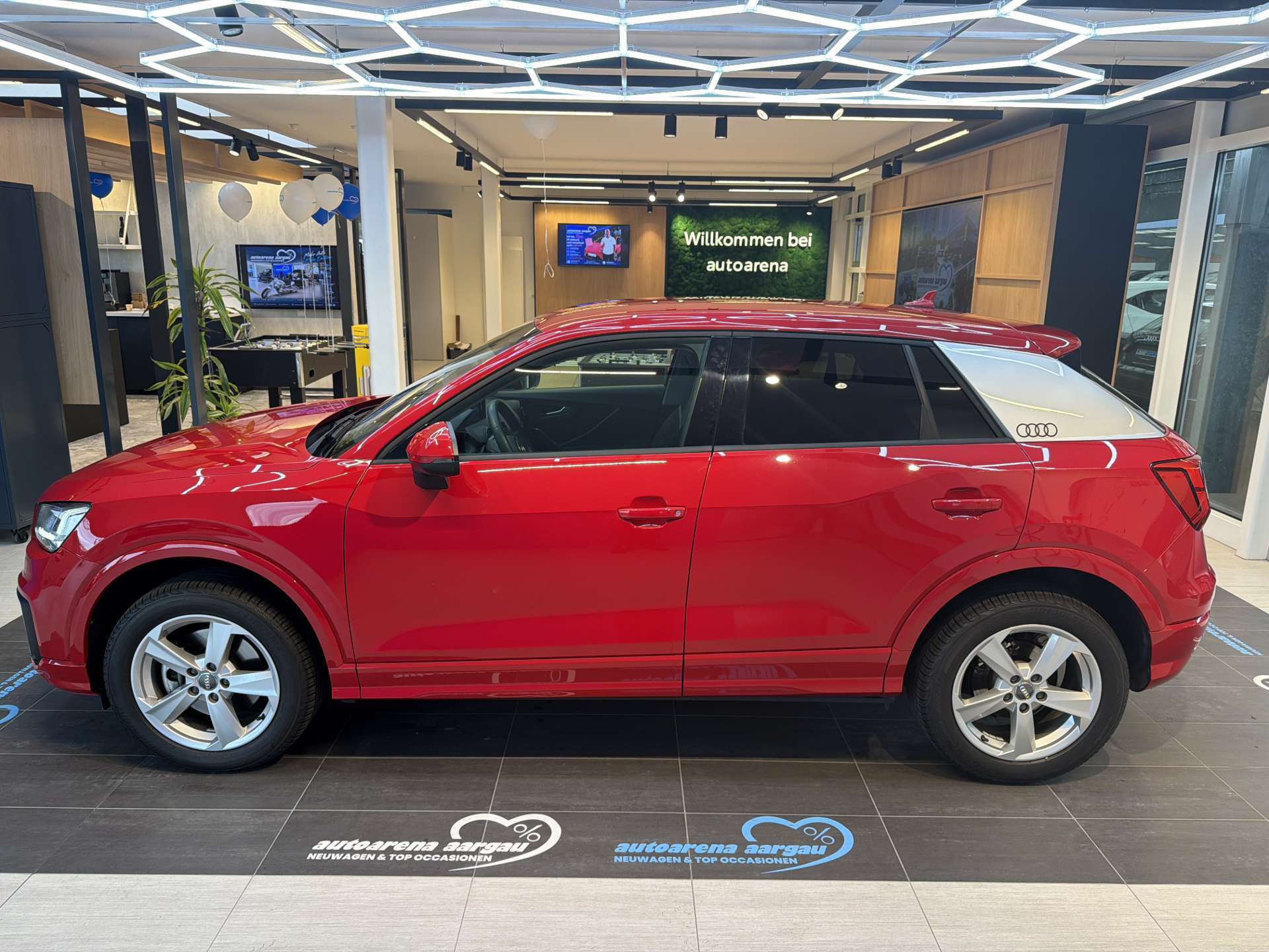 AUDI Q2 1.4 TFSI sport S-tronic-image-13
