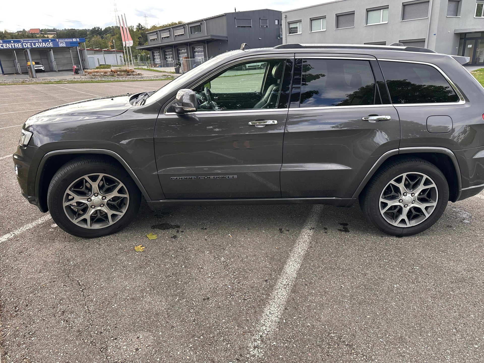 JEEP 3.0 CRD 250 Overland-image-2