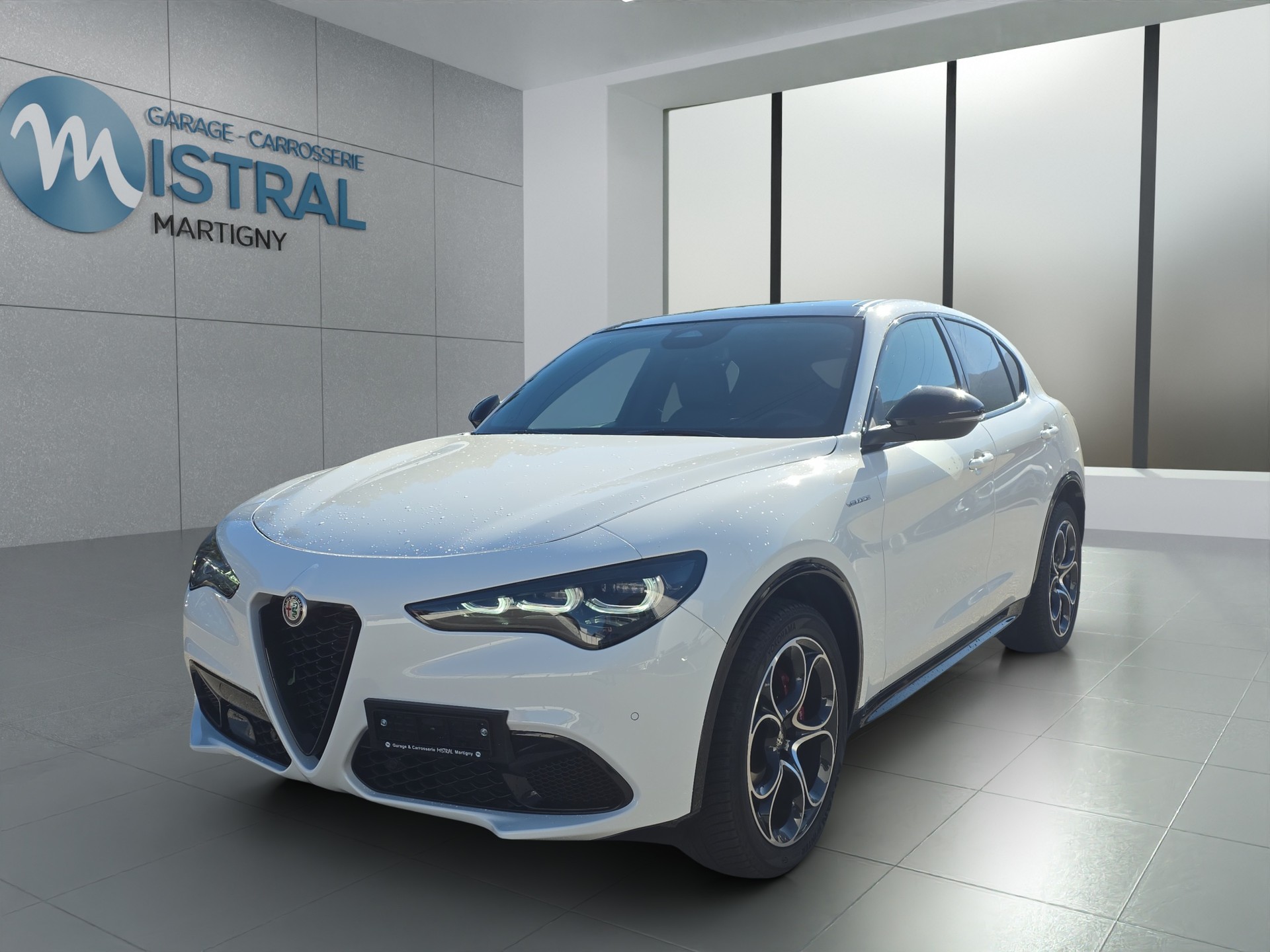 ALFA ROMEO Stelvio 2.0 Q4 280 Veloce-image-0