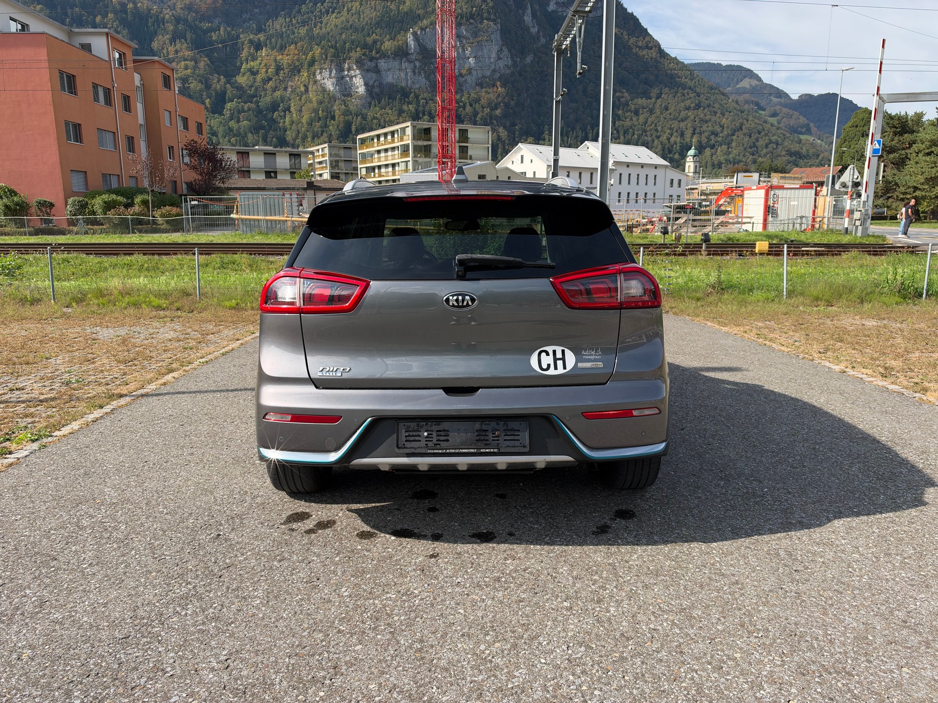 KIA Niro 1.6GDi Plug-in Hybrid DCT-image-5